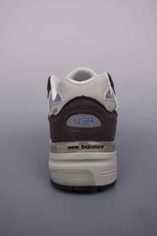 New Balance W992 view 4