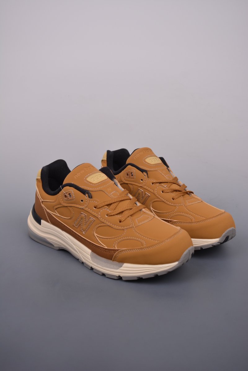 New Balance W992