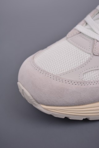 New Balance W992 view 6