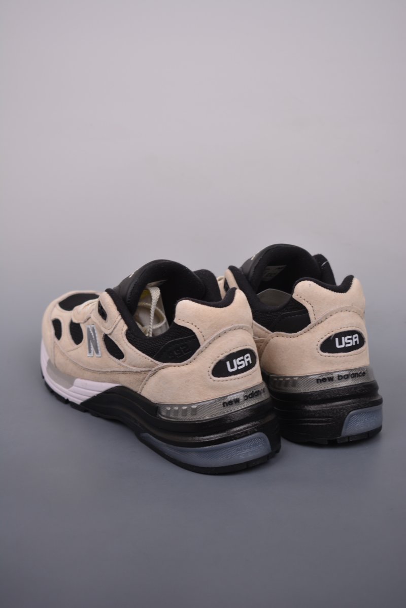 New Balance W992 view
