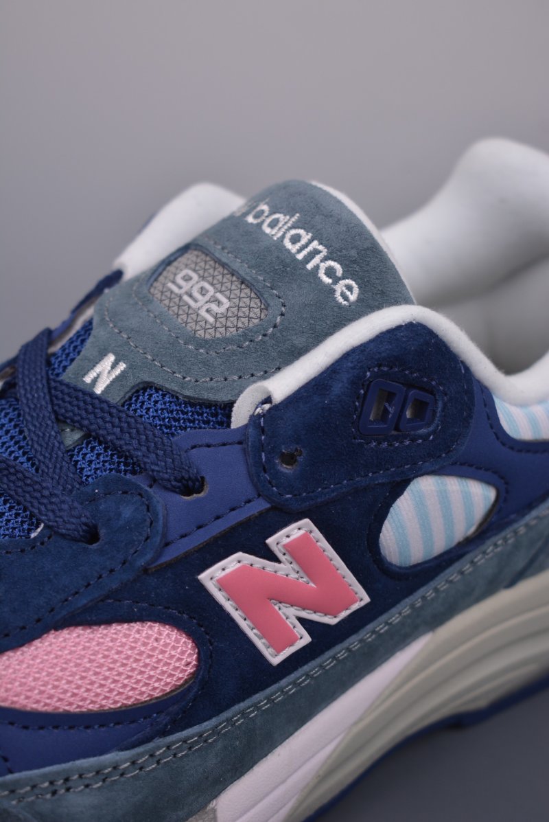 New Balance W992 view