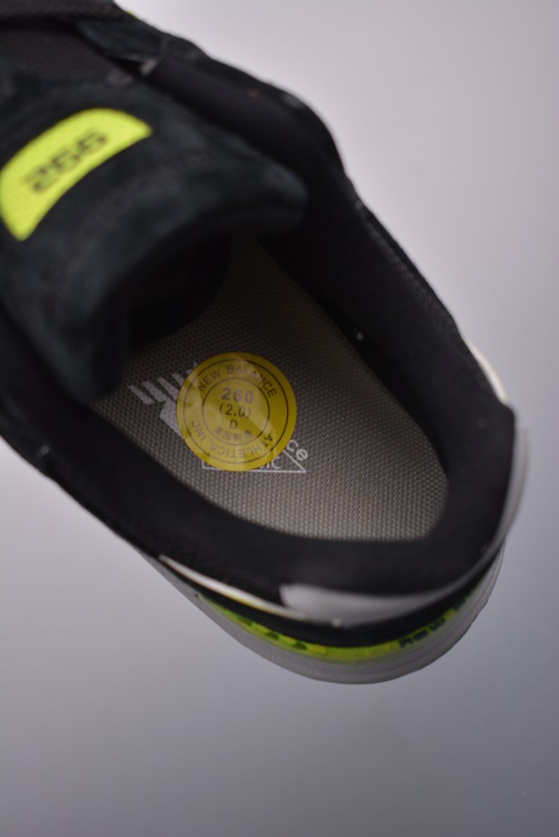 New Balance W992 view