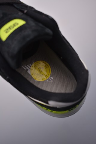 New Balance W992 view 9