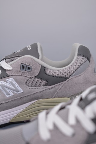 New Balance W992 view 8