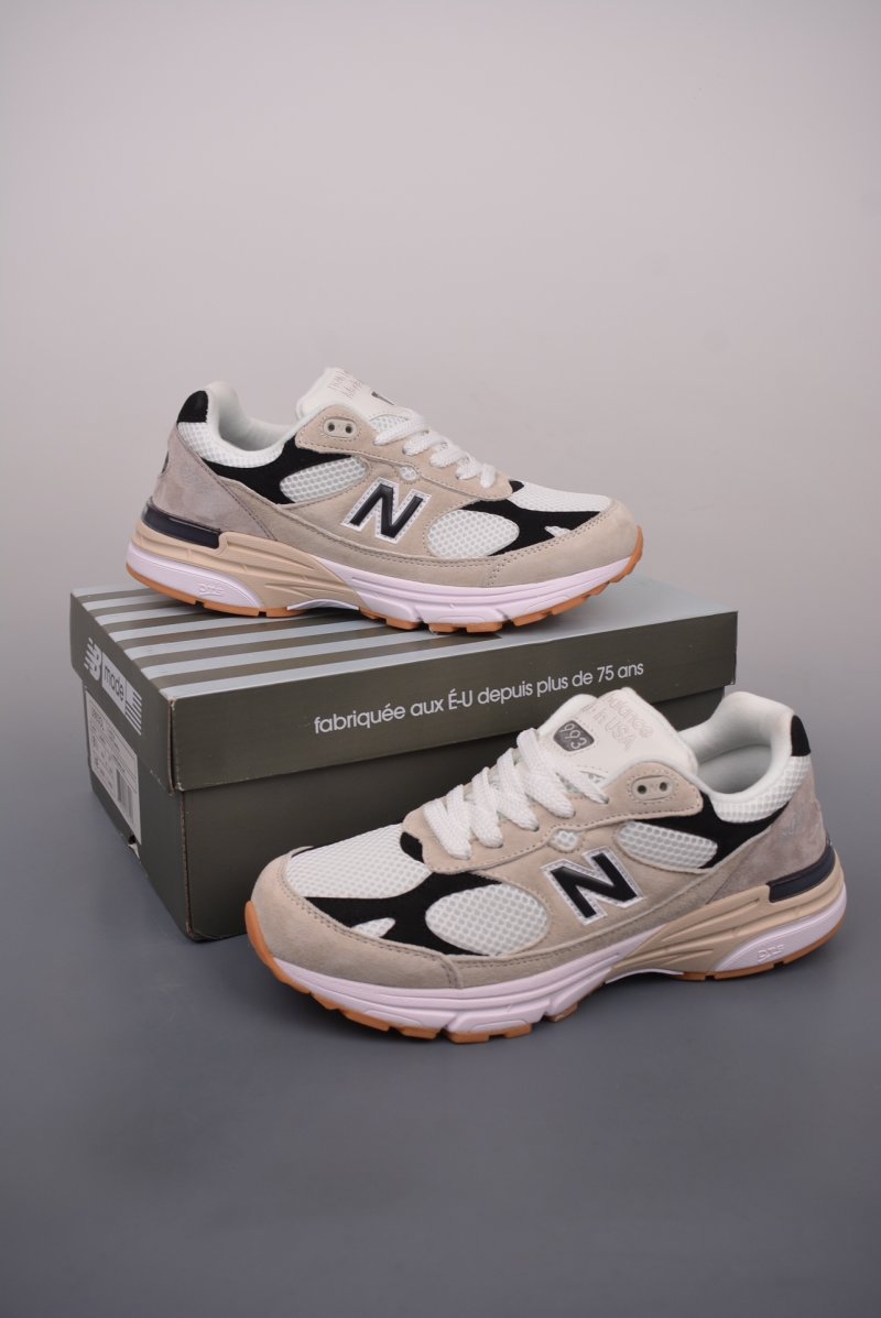 New Balance 993 view