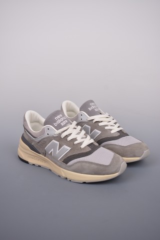 New Balance 997