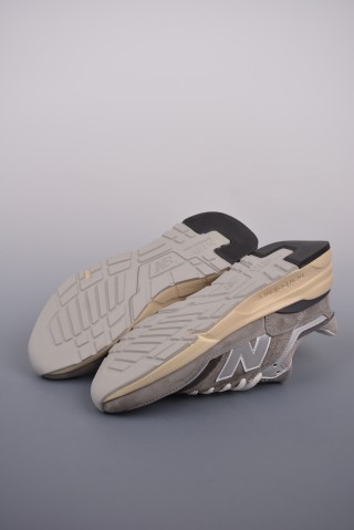 New Balance 997 view 3