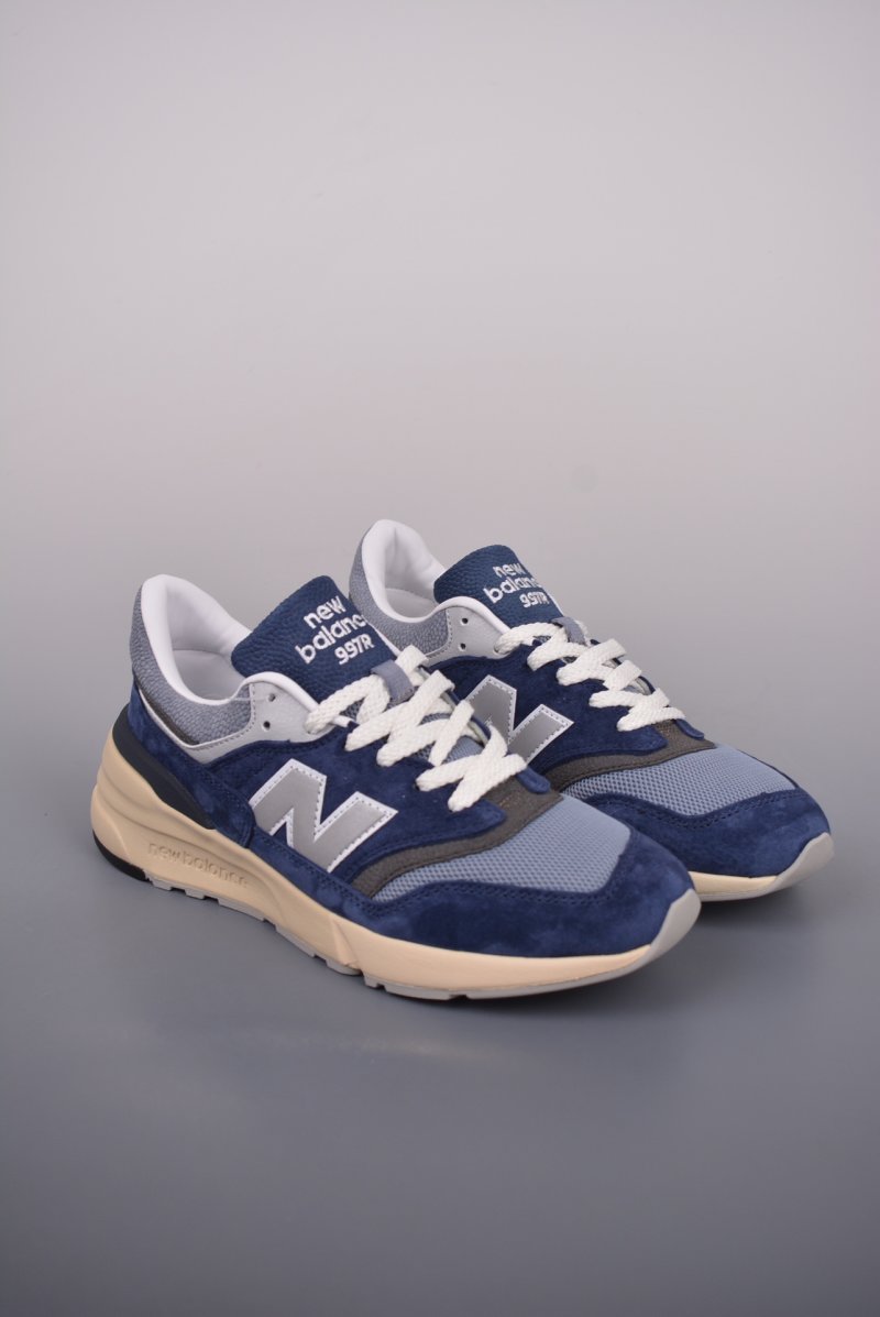 New Balance 997