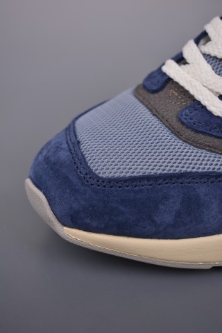 New Balance 997 view 6