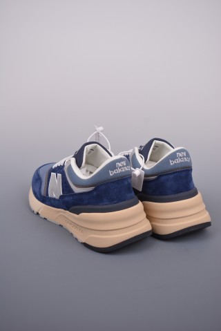 New Balance 997 view 2