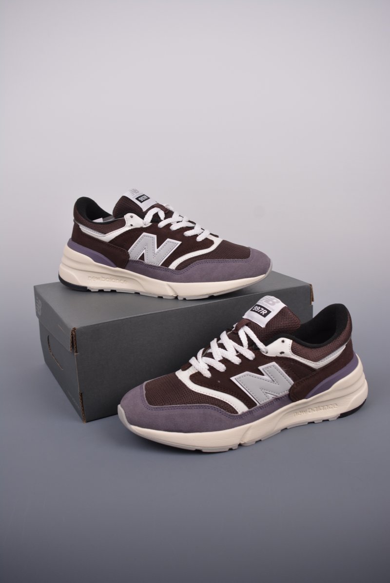 New Balance 997 view
