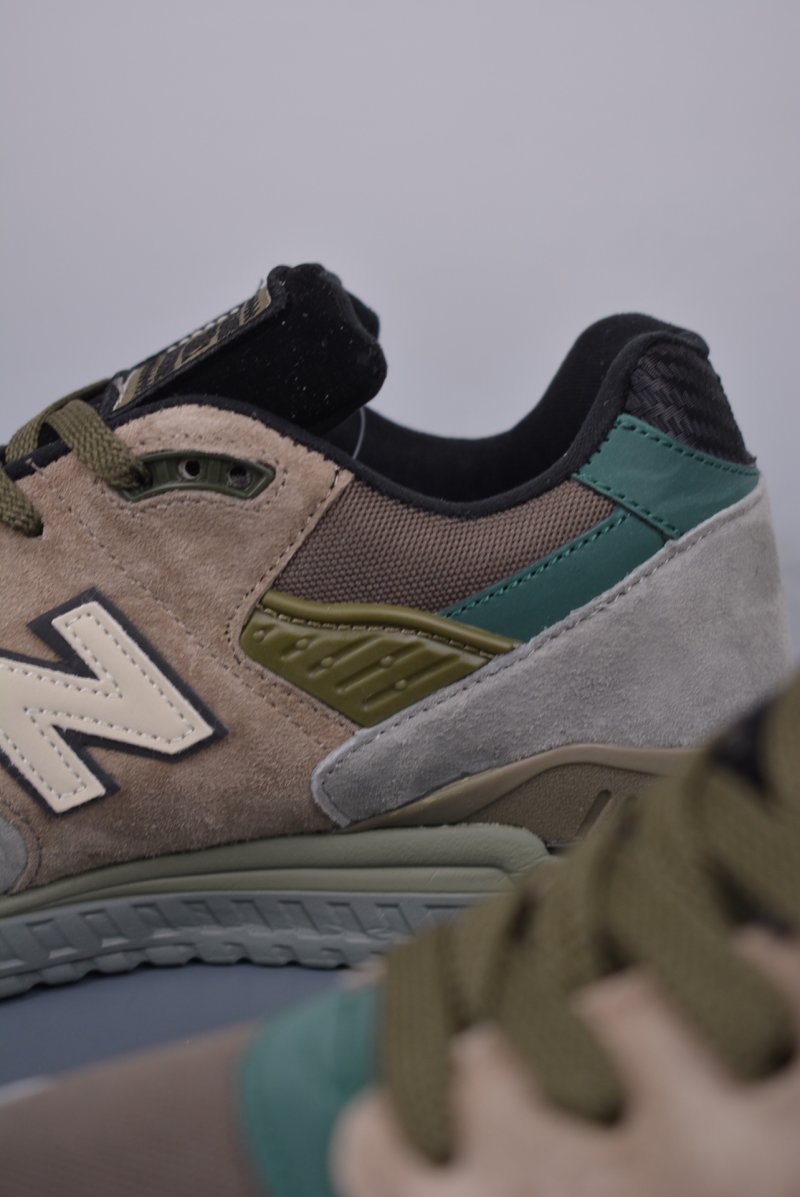 New Balance 998 view