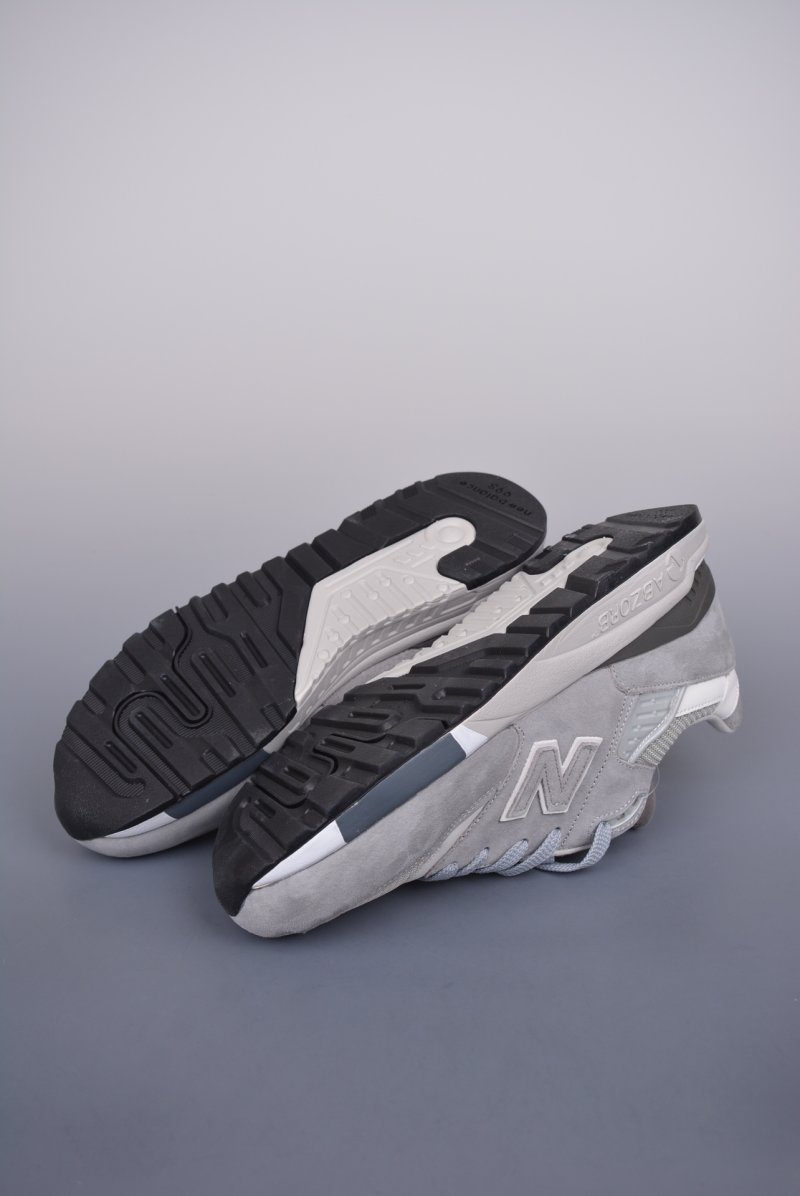 New Balance 998 view