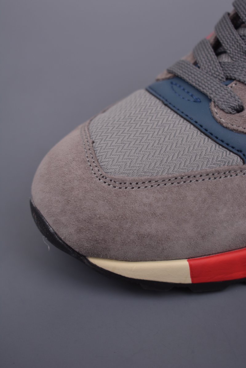 New Balance 998 view
