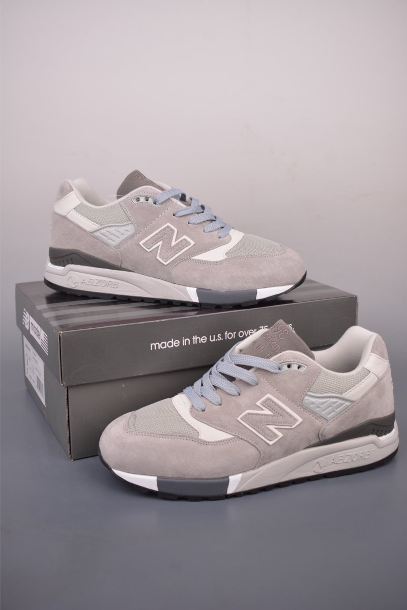 New Balance 999 view