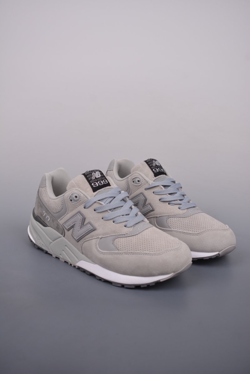 New Balance 999 view