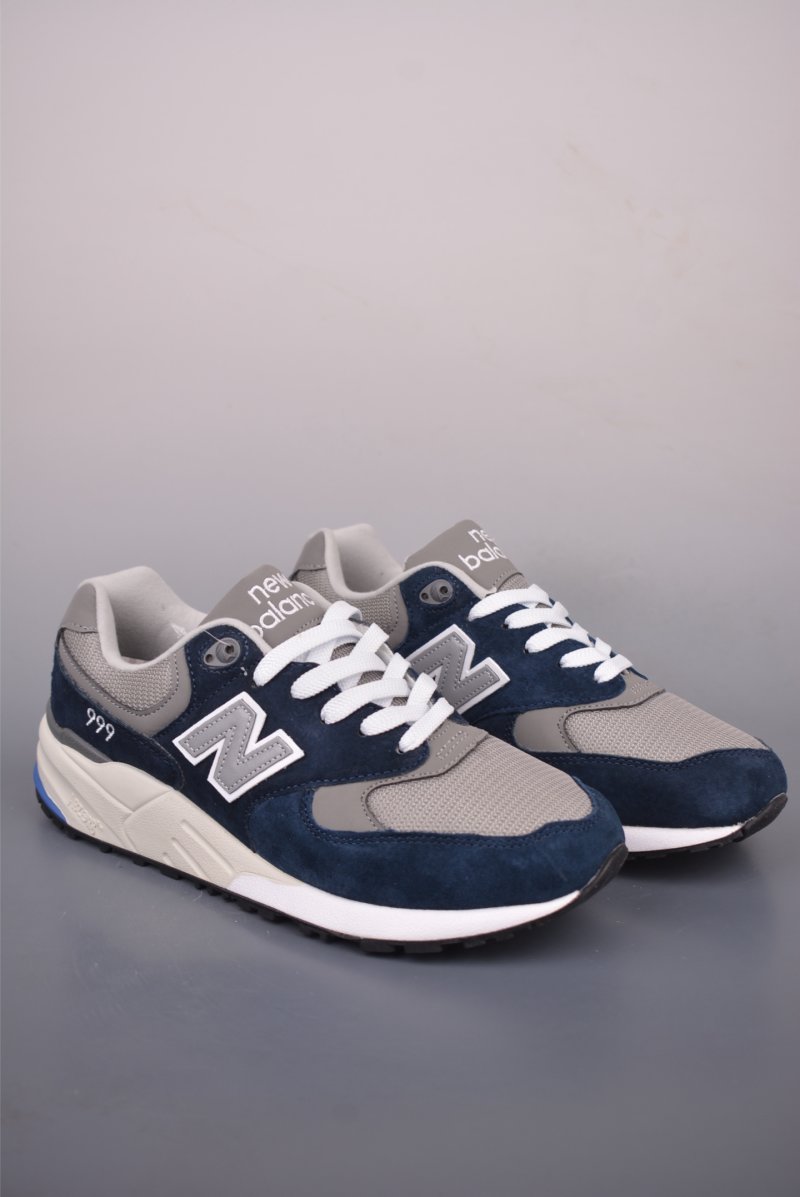 New Balance ML999