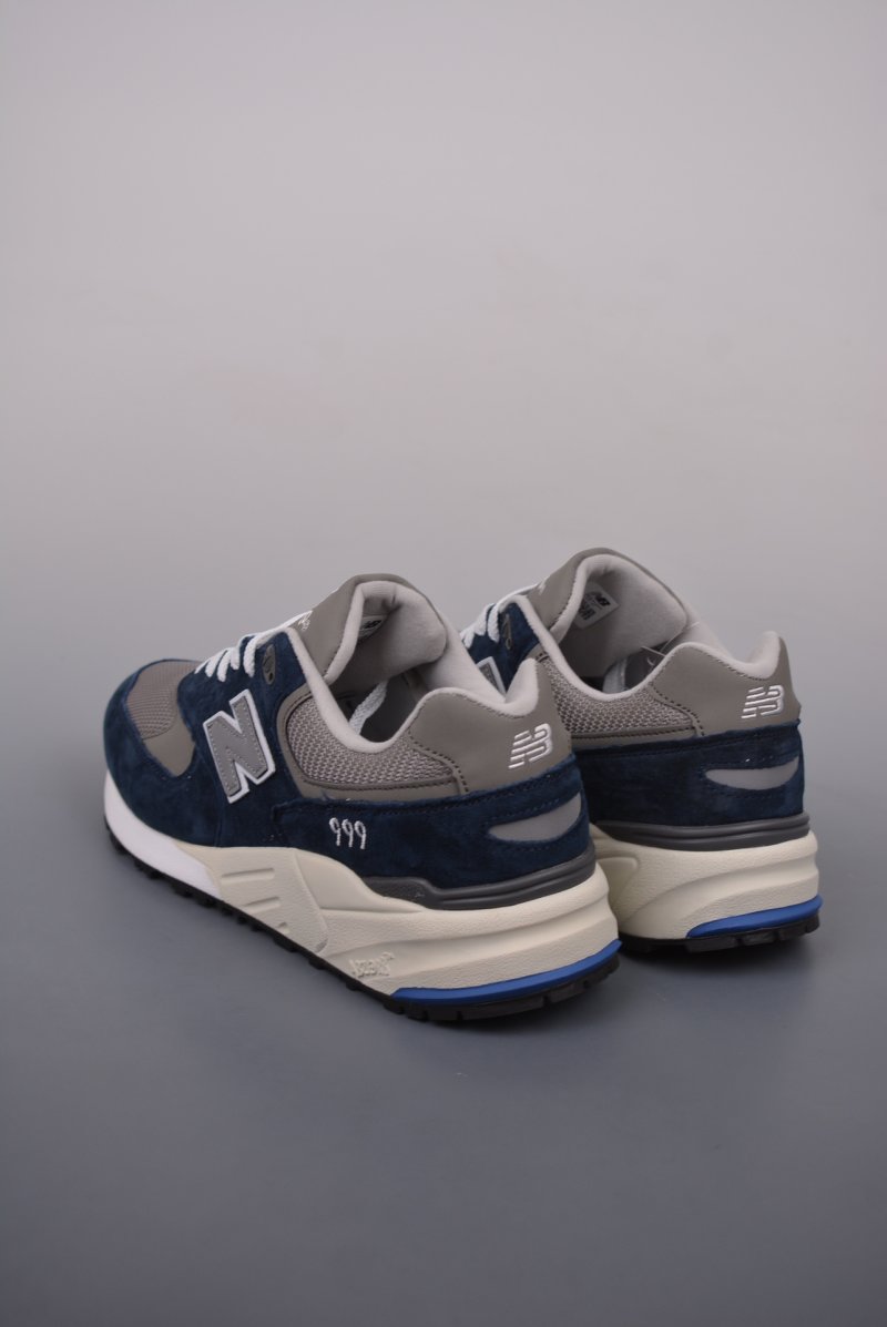 New Balance ML999 view