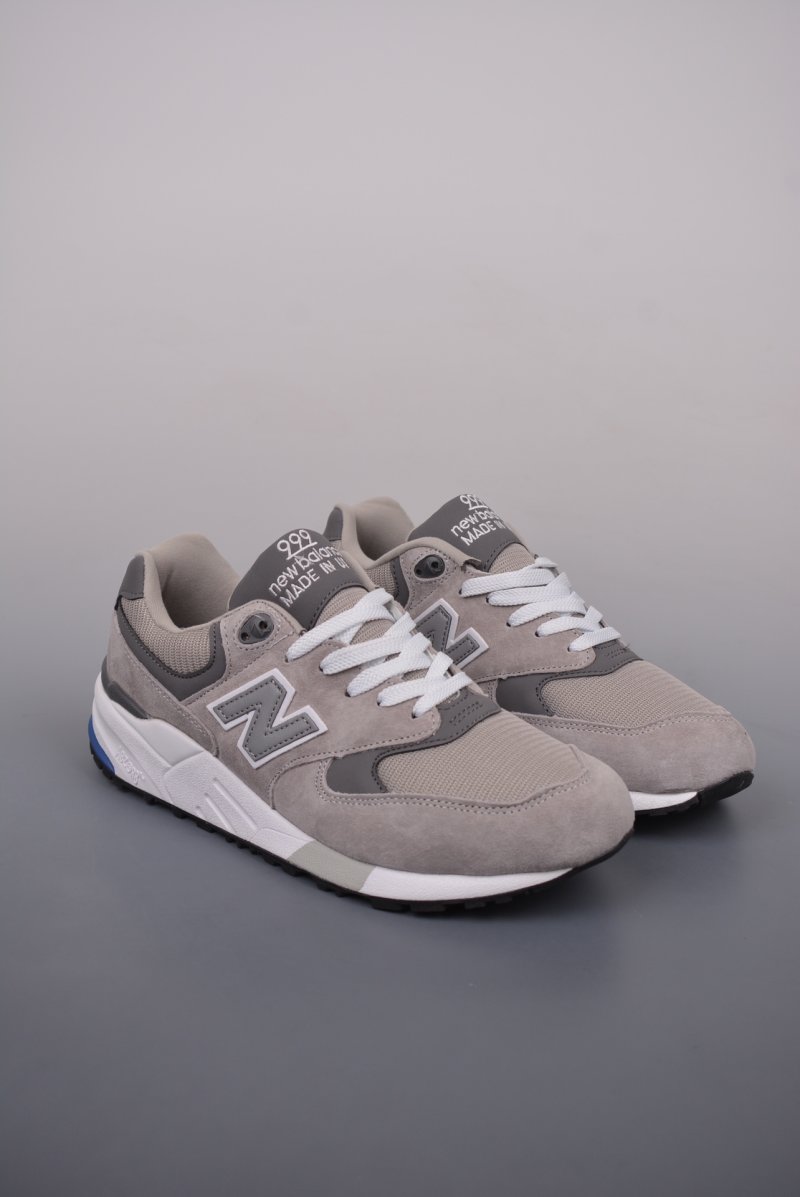 New Balance ML999 view