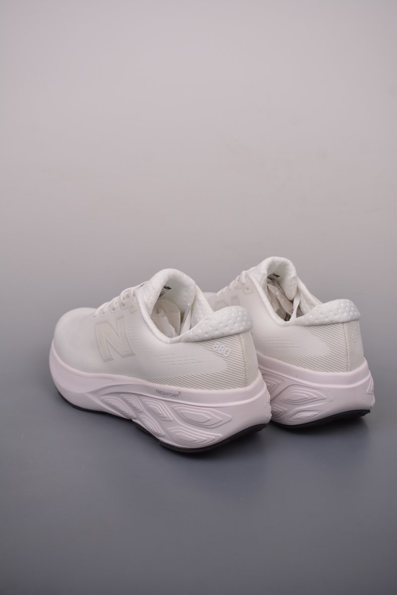 New Balance Fresh Foam X 880 v12 view