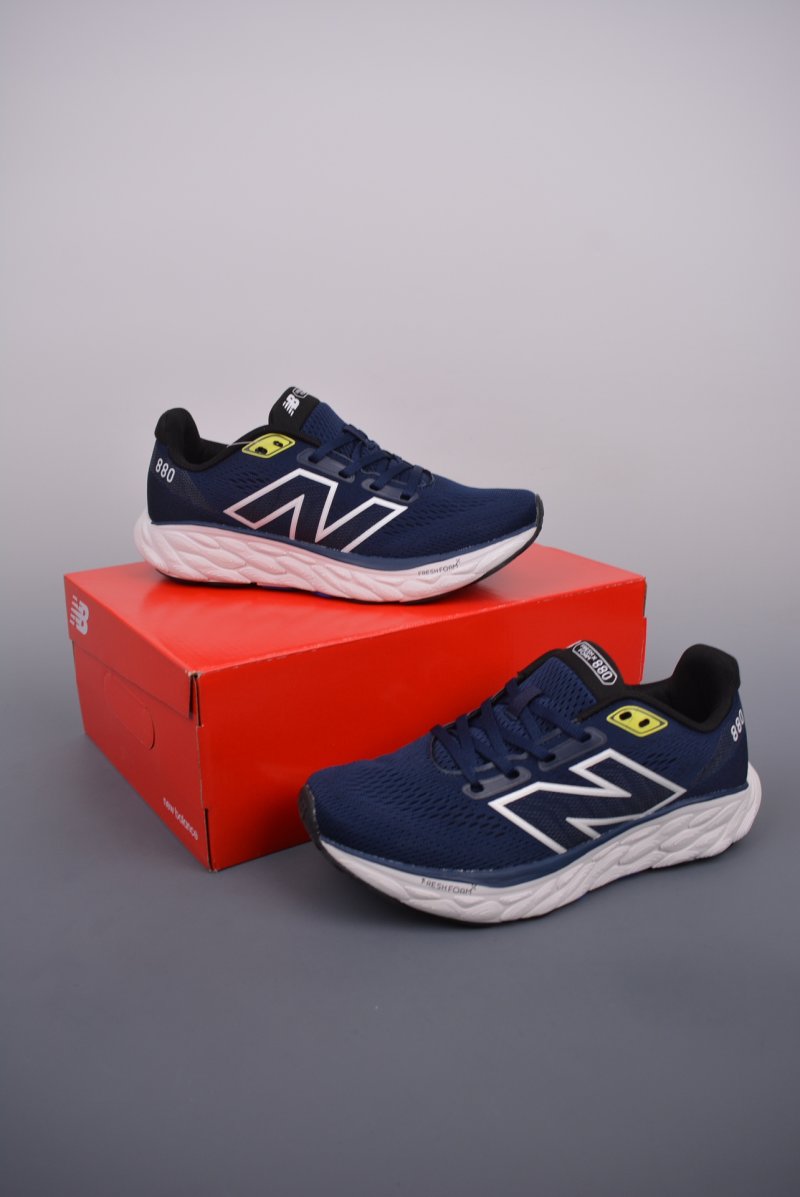 New Balance Fresh Foam X 880 v12 view