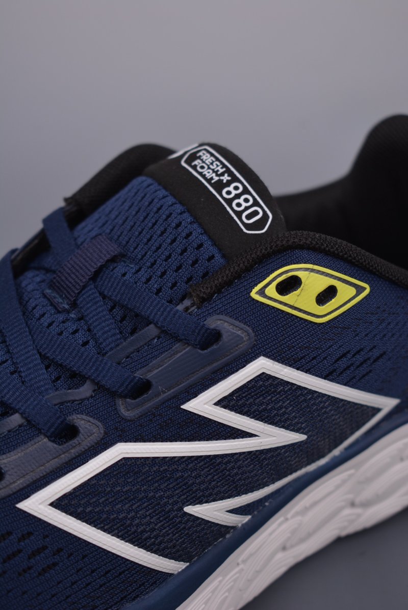 New Balance Fresh Foam X 880 v12 view