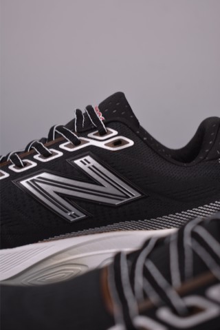 New Balance Fresh Foam X 880 X15 view 8