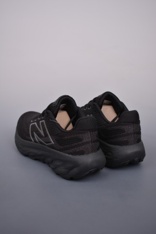 New Balance Fresh Foam Evoz v2 view 2