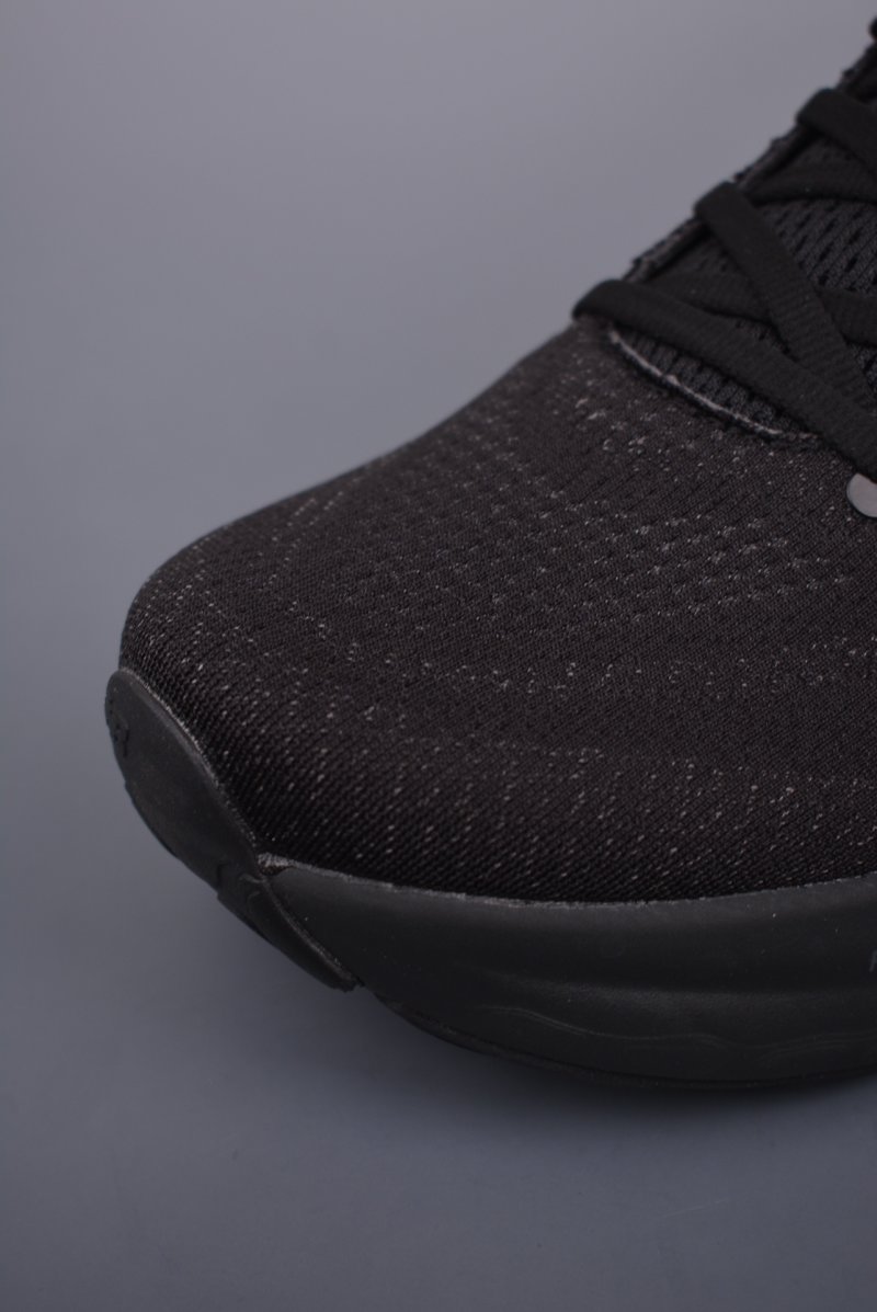 New Balance Fresh Foam Evoz v2 view