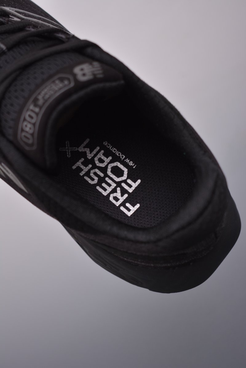 New Balance Fresh Foam Evoz v2 view