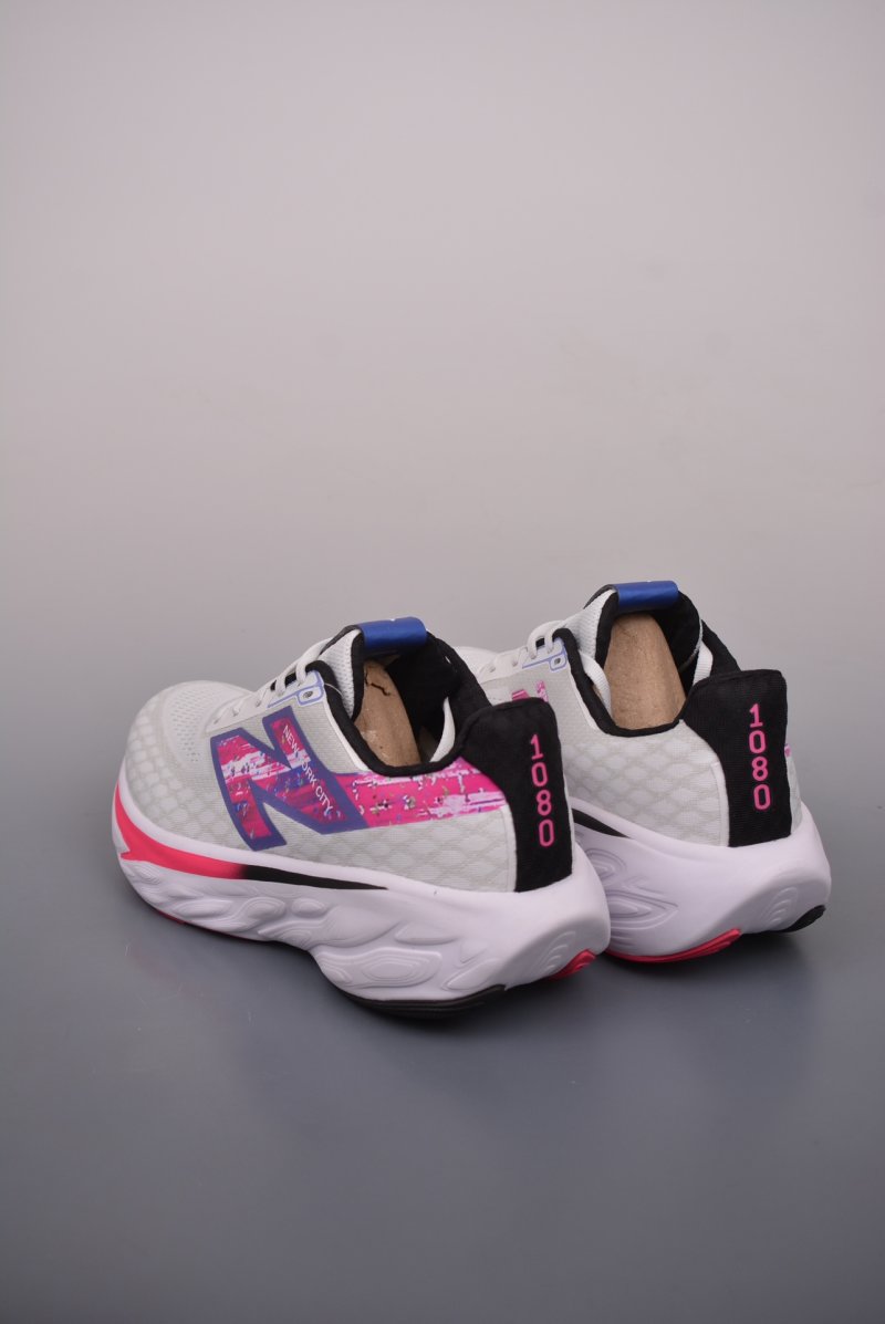New Balance Fresh Foam Evoz v2 view