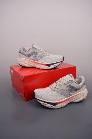 New Balance Fresh Foam Evoz v2 view 5