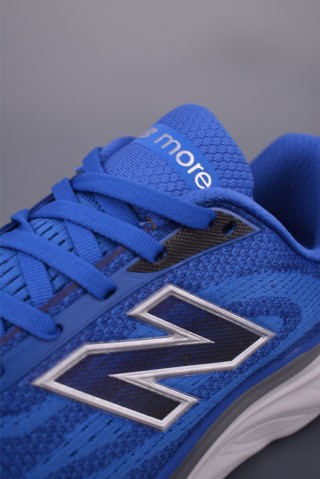 New Balance Fresh Foam view 7