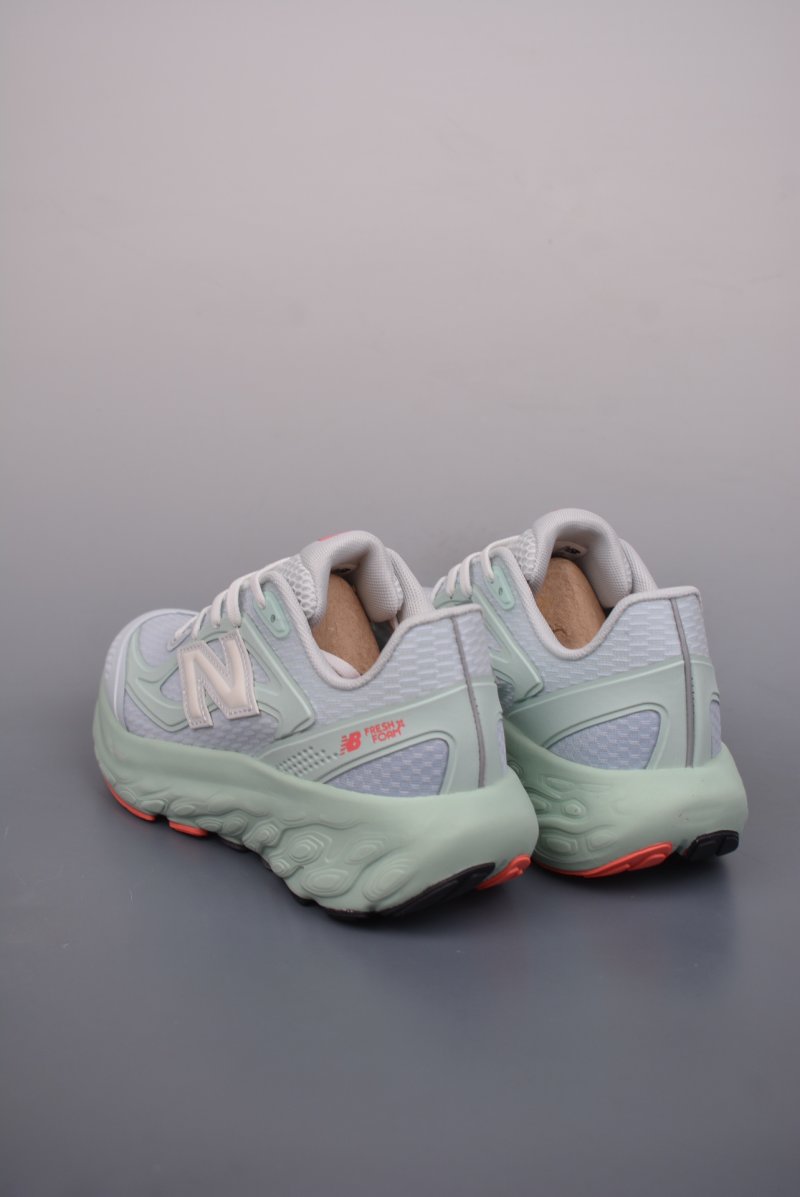 New Balance Fresh Foam view