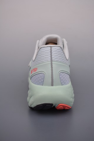 New Balance Fresh Foam view 22