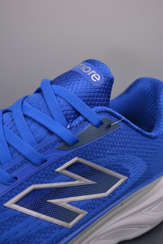 New Balance Fresh Foam view 7