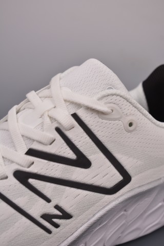 New Balance Fresh Foam X More V3 TDS view 16