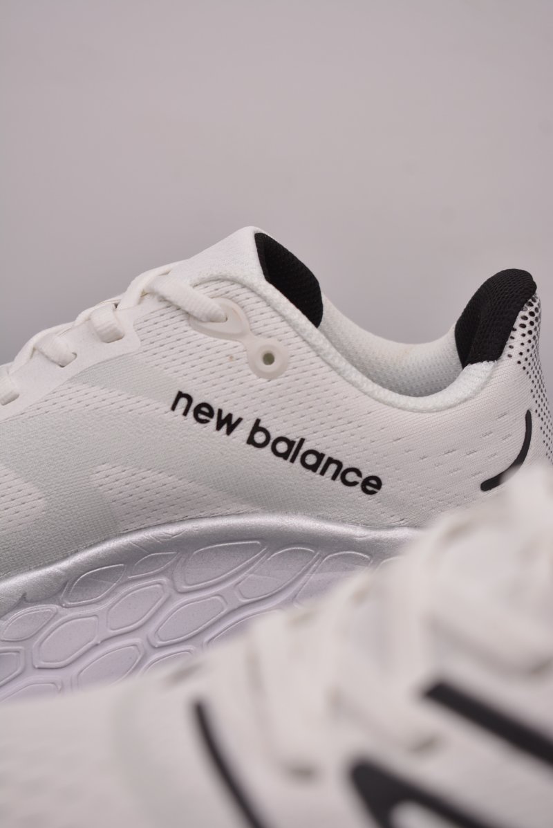 New Balance Fresh Foam X More V3 TDS view