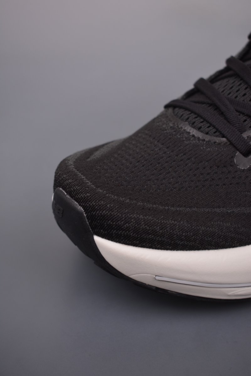 New Balance Fresh Foam X Vongo V6 view