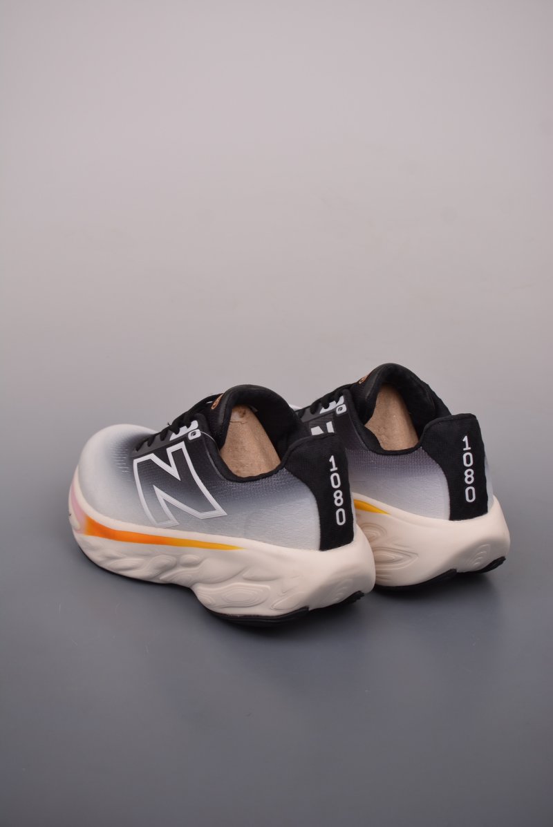 New Balance Fresh Foam Evoz V2 view