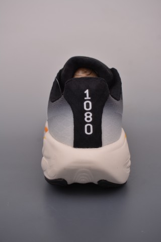 New Balance Fresh Foam Evoz V2 view 4