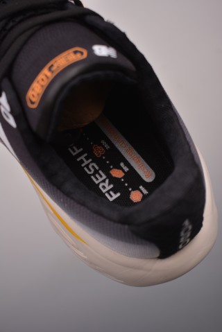 New Balance Fresh Foam Evoz V2 view 9