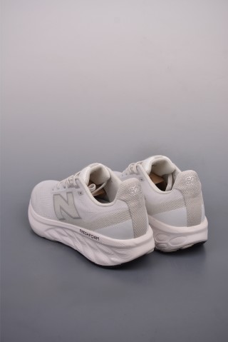 New Balance FuelCell SuperComp Trainer view 2