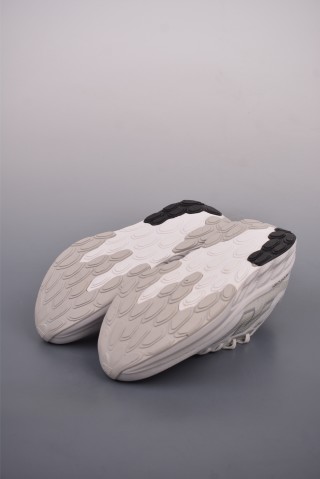 New Balance FuelCell SuperComp Trainer view 3
