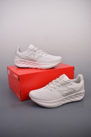 New Balance FuelCell SuperComp Trainer view 5