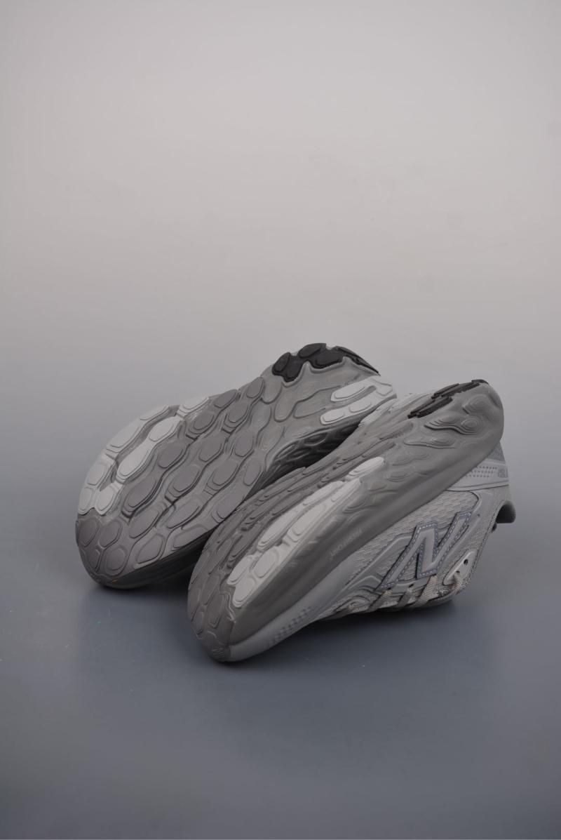 New Balance FuelCell SuperComp Trainer view
