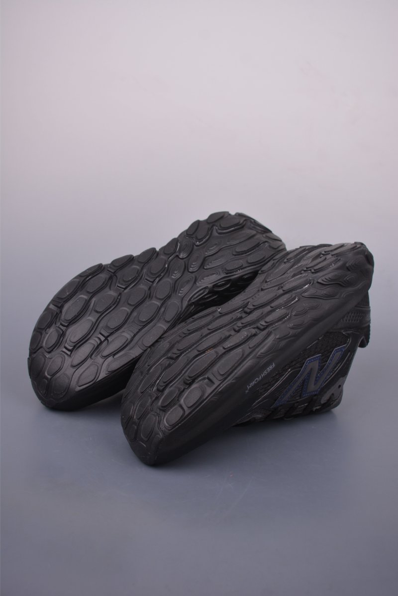 New Balance FuelCell SuperComp Trainer view