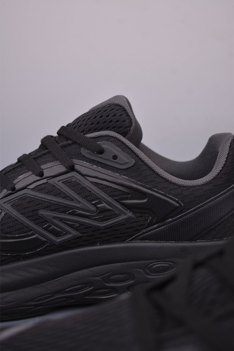 New Balance FuelCell SuperComp Trainer view