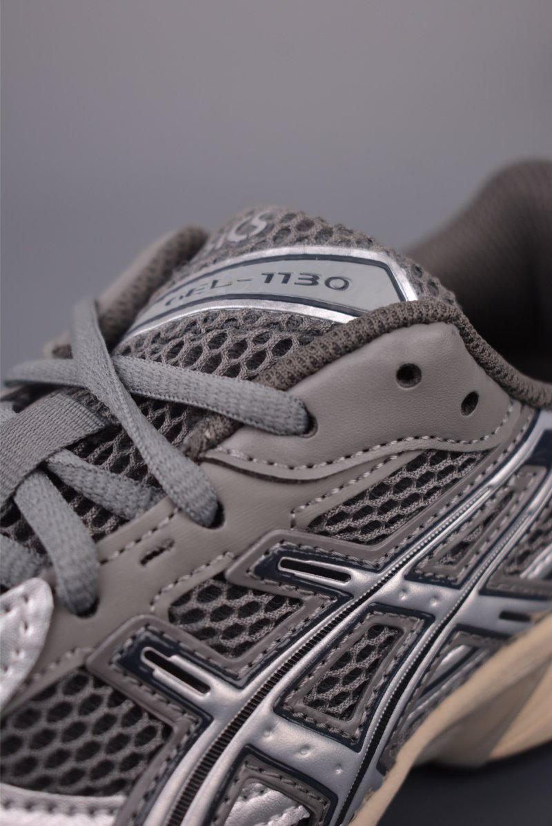 Asics Gel-1130 view
