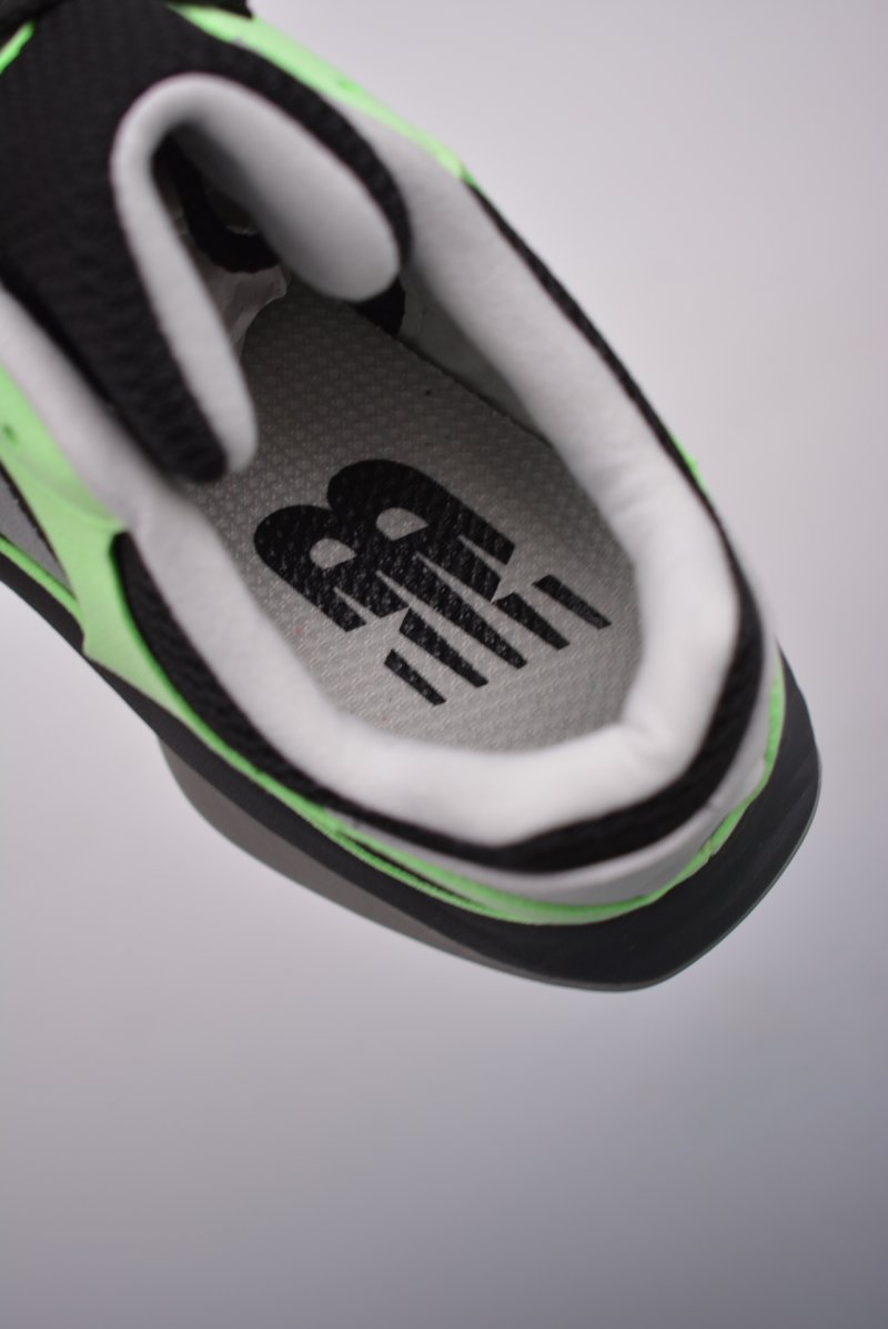Auralee X New Balance Warped Runner view